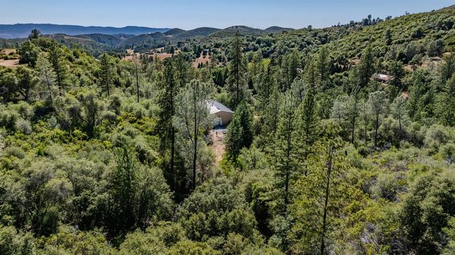 6240 Michel Rd, Mountain Ranch, CA 95246