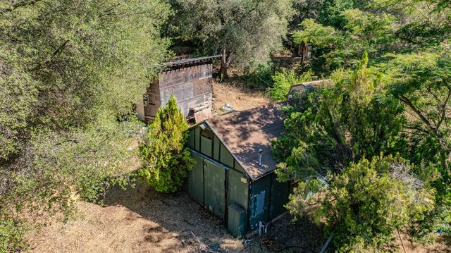 6240 Michel Rd, Mountain Ranch, CA 95246