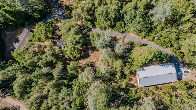 6240 Michel Rd, Mountain Ranch, CA 95246