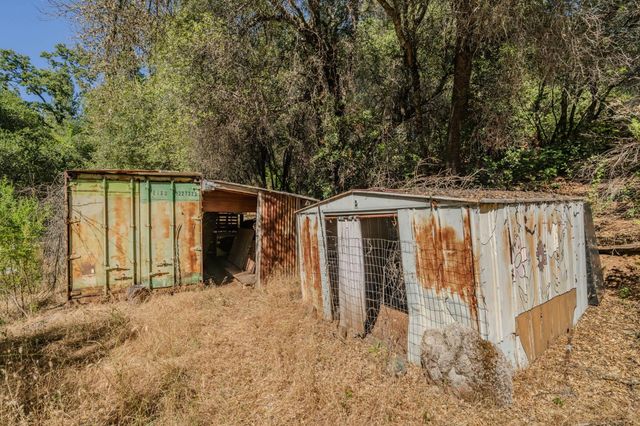 6240 Michel Rd, Mountain Ranch, CA 95246