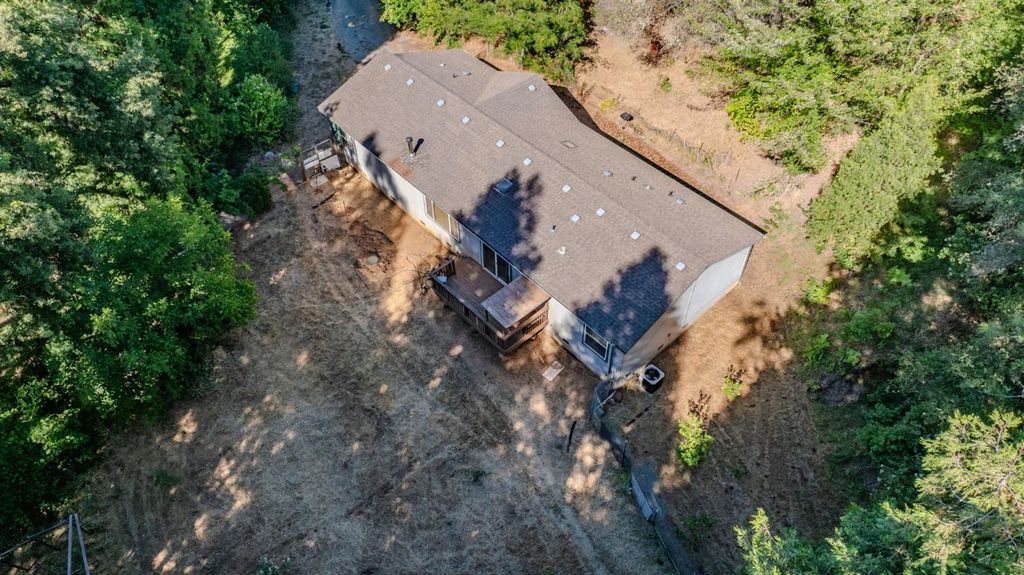 6240 Michel Rd, Mountain Ranch, CA 95246