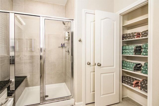 1514 Summer City Drive, Houston, TX 77047