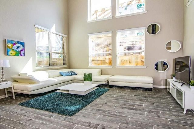 1514 Summer City Drive, Houston, TX 77047