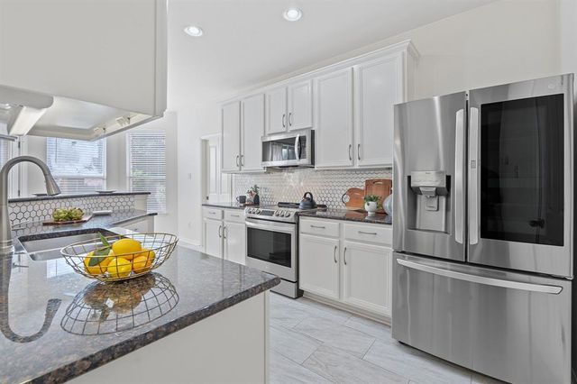 13202 Fawn Valley DR, Cedar Park, TX 78613