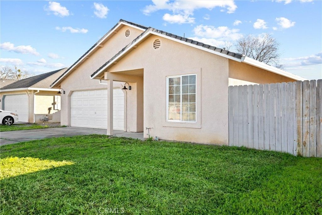 Image 23 of property listing at 2067 Blossom, Corning, CA 96021