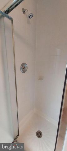 606 N FREDERICK ST, Arlington, VA 22203