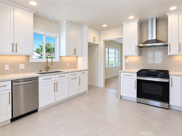 9262 Camulos Avenue, Montclair, CA 91763
