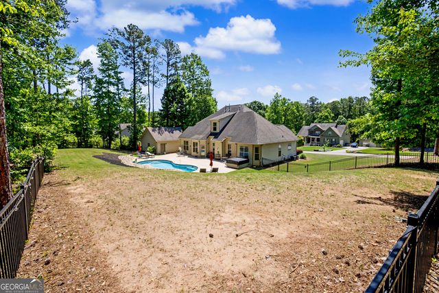 371 Timbercreek Estates Drive, Sharpsburg, GA 30277
