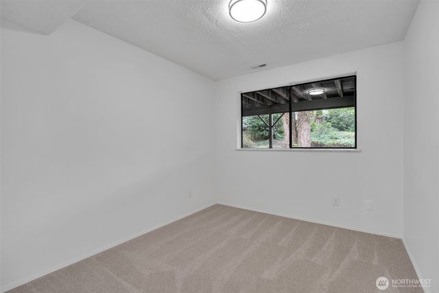 7016 Homestead Court, Tacoma, WA 98404