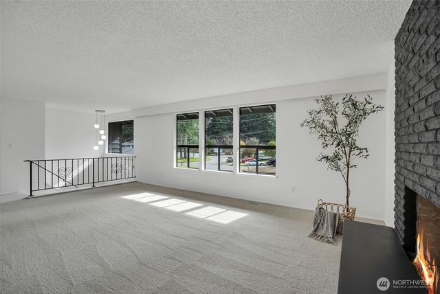 7016 Homestead Court, Tacoma, WA 98404