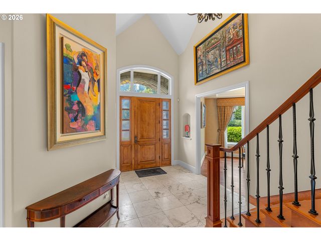 3918 NORTHHAMPTON Ct, West Linn, OR 97068