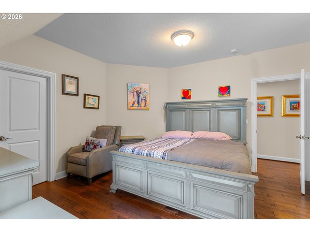 3918 NORTHHAMPTON Ct, West Linn, OR 97068