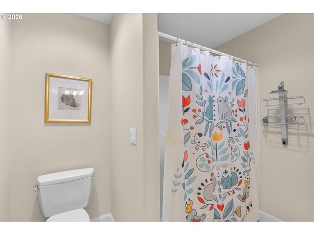 3918 NORTHHAMPTON Ct, West Linn, OR 97068