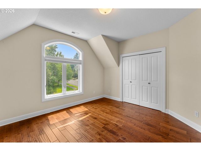 3918 NORTHHAMPTON Ct, West Linn, OR 97068