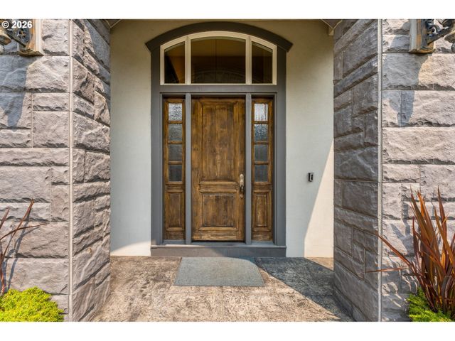 3918 NORTHHAMPTON Ct, West Linn, OR 97068