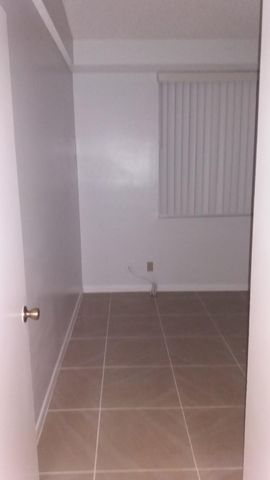 741 Lyons Road 17205, Coconut Creek, FL 33063