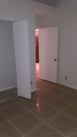 741 Lyons Road 17205, Coconut Creek, FL 33063