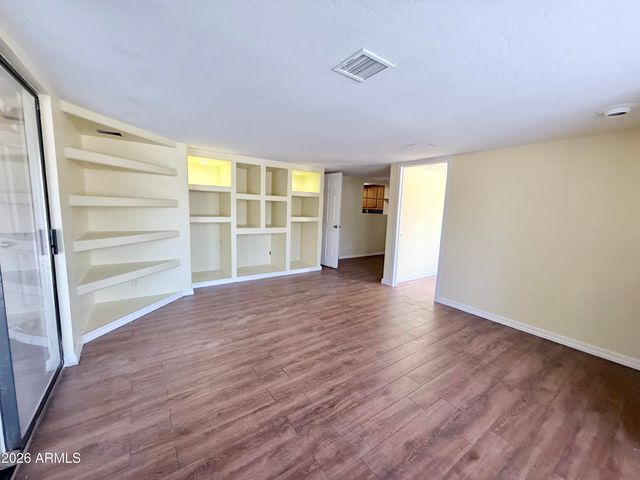 4640 W CAVALIER Drive, Glendale, AZ 85301