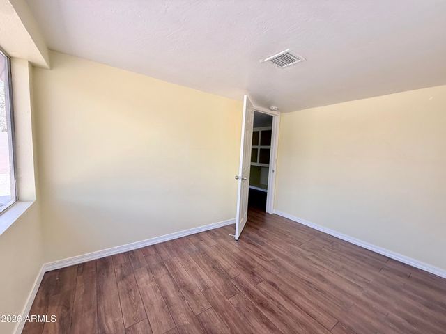 4640 W CAVALIER Drive, Glendale, AZ 85301