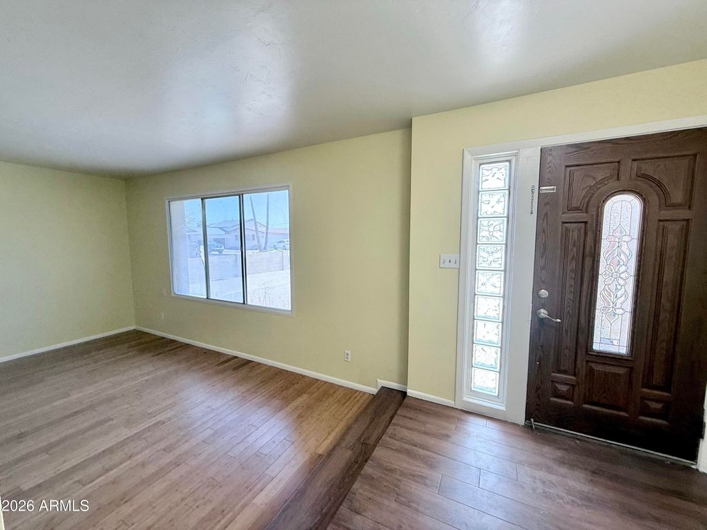 4640 W CAVALIER Drive, Glendale, AZ 85301 — photo 2
