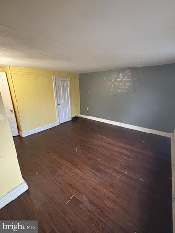 205 S DELAWARE AVE, Minersville, PA 17954