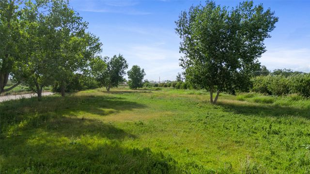 6461 Corrales Road, Corrales, NM 87048