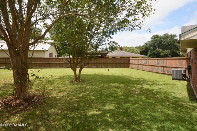 101 Boxwood Drive, Lafayette, LA 70503