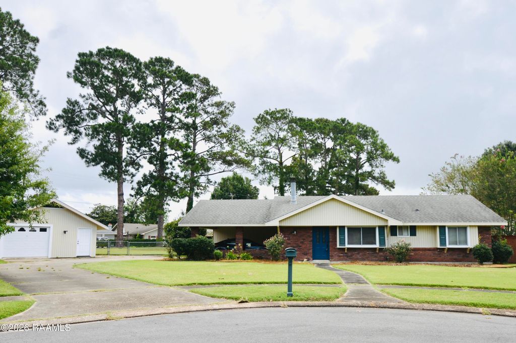 101 Boxwood Drive, Lafayette, LA 70503