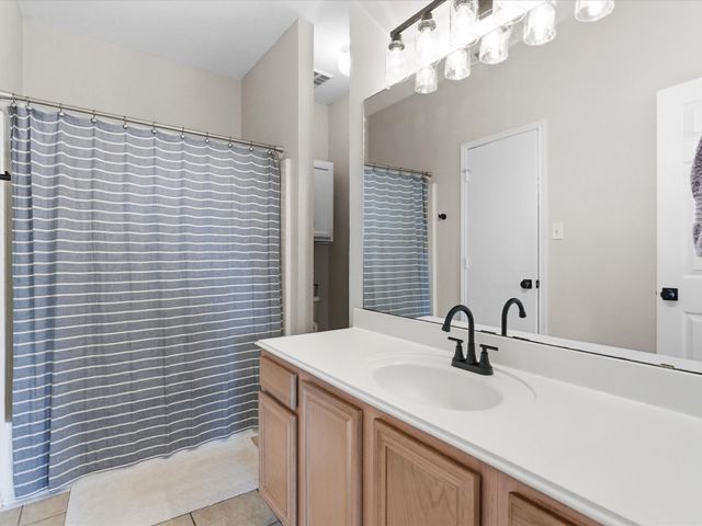 8620 Chelan Way, Fort Worth, TX 76244