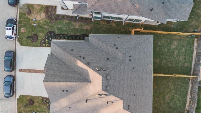 130 West Coralburst Loop, Montgomery, TX 77316