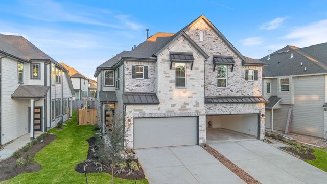 130 West Coralburst Loop, Montgomery, TX 77316