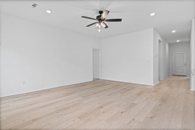 4101 Red Maple Lane, Alexander, AR 72002