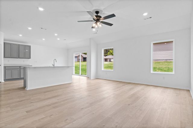 4101 Red Maple Lane, Alexander, AR 72002