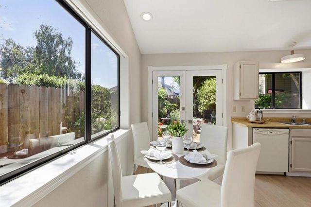 1530 Leila Court, Santa Cruz, CA 95062