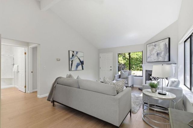 1530 Leila Court, Santa Cruz, CA 95062