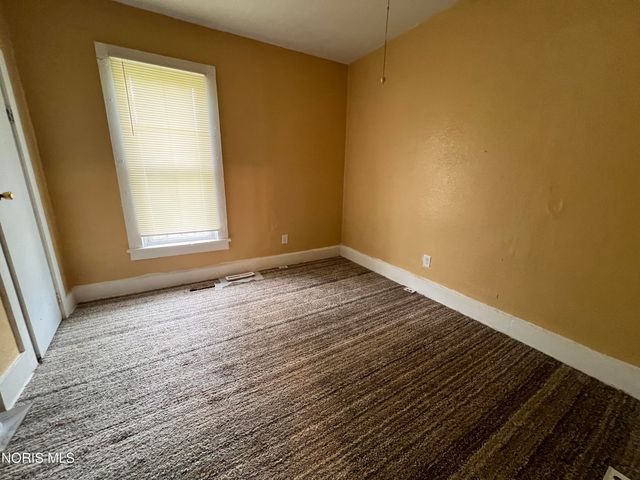 1617 Mulberry Street, Toledo, OH 43608