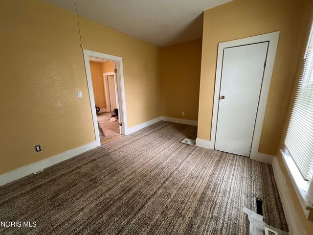 1617 Mulberry Street, Toledo, OH 43608