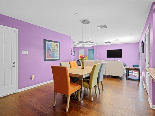 5507 Effingham Drive, Houston, TX 77035