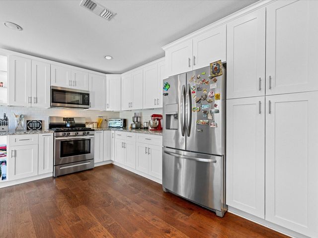 5507 Effingham Drive, Houston, TX 77035