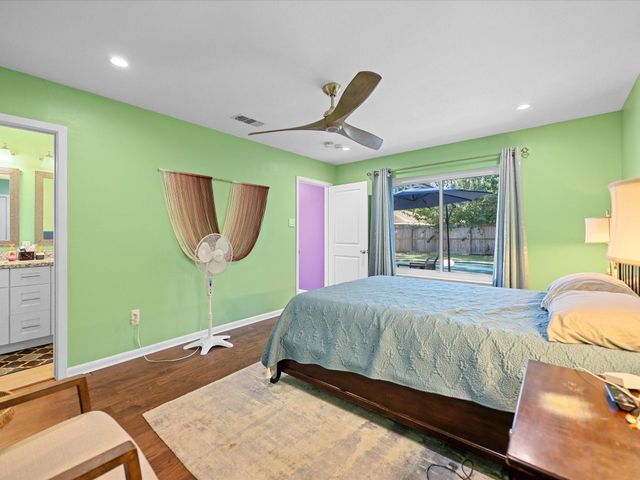 5507 Effingham Drive, Houston, TX 77035