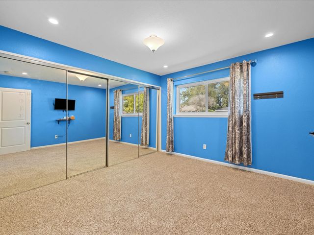 5507 Effingham Drive, Houston, TX 77035