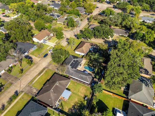5507 Effingham Drive, Houston, TX 77035