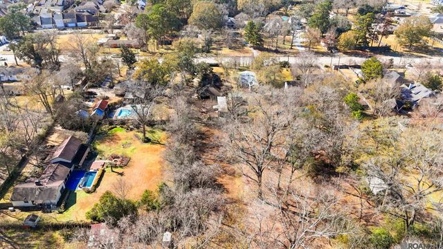 1385 Lobdell Ave, Baton Rouge, LA 70806
