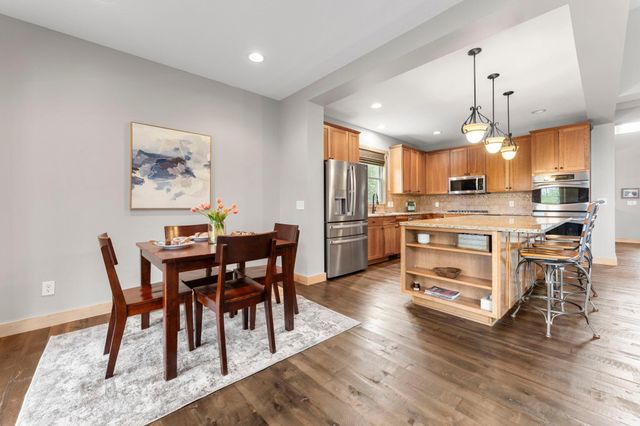 1137 Pioneer Trail, Bayport, MN 55003
