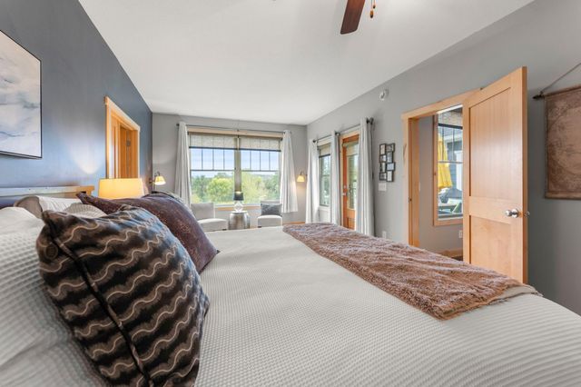 1137 Pioneer Trail, Bayport, MN 55003