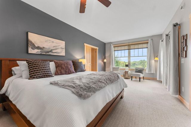 1137 Pioneer Trail, Bayport, MN 55003