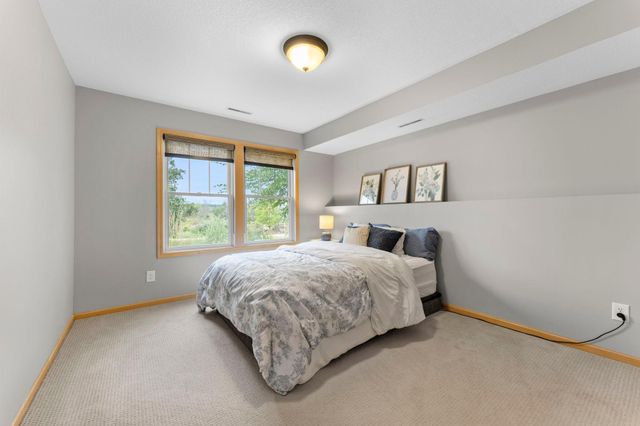 1137 Pioneer Trail, Bayport, MN 55003
