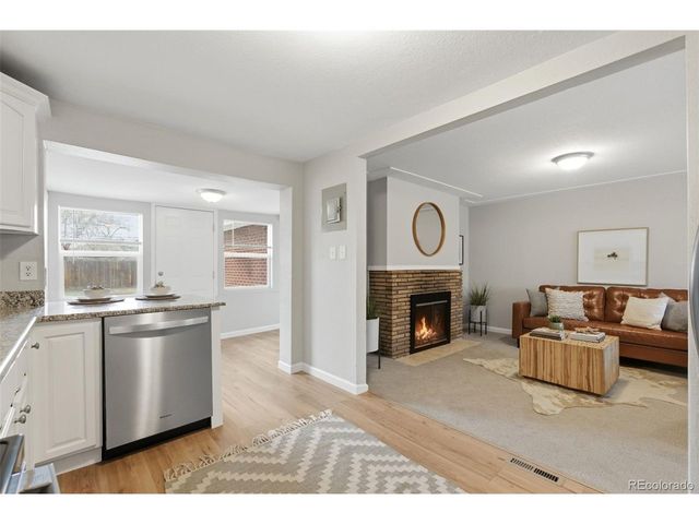 4714 Carr St, Wheat Ridge, CO 80033