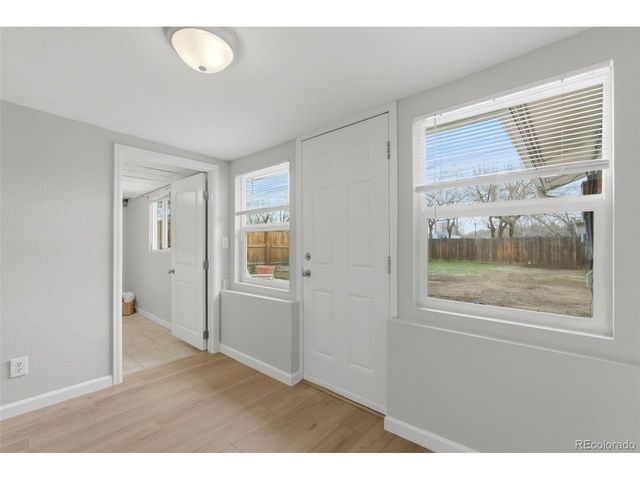 4714 Carr St, Wheat Ridge, CO 80033