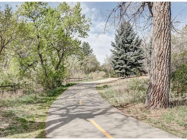 4714 Carr St, Wheat Ridge, CO 80033